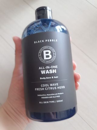 블랙페블 올인원 워시 쿨 웨이브 500ml — 5점을 준 리뷰어가 2021년 4월 올린 사용 사진