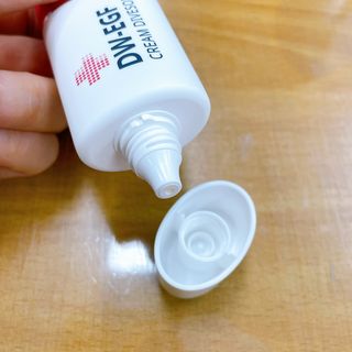 이지듀 DW-EGF 크림 다이브좀_콜라겐이 쏙쏙, 탄력피부로 다이빙 — 5점을 준 리뷰어가 2021년 2월 올린 사용 사진