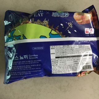 [테이스티나인][레디잇x부루마불] 감바스 뇨끼 460g — 5점을 준 리뷰어가 2022년 4월 올린 사용 사진