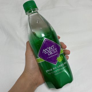 몽베스트 Montbest with Sparkling water Lime20병 — 5점을 준 리뷰어가 2022년 5월 올린 사용 사진
