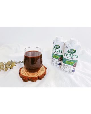 셀렉스스포츠 셀렉스 스포츠 웨이 프로틴 초콜릿 _ 330ml x 12팩 — 5점을 준 리뷰어가 2021년 3월 올린 사용 사진