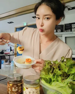 진테이블 발.견 스프레드  오리지널믹스 90g + 카카오스윗믹스 90g 2종 세트 — 5점을 준 리뷰어가 2022년 7월 올린 사용 사진