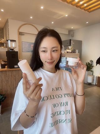 프리마인 제품력은 일단 써보면 느껴지는 물빛윤광으로 설명할게요. 100만원의 주인공을 찾습니다 — 5점을 준 리뷰어가 2023년 6월 올린 사용 사진