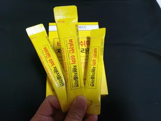 자연에온 경남제약 비타민 쉬머 저분자콜라겐 20g x 30포 — 5점을 준 리뷰어가 2021년 12월 올린 사용 사진