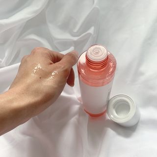 아이앤립 / EYENLIP 아이앤립 연어오일 리바이탈라이징 토너+앰플+크림 3종 세트 — 4점을 준 리뷰어가 2021년 4월 올린 사용 사진