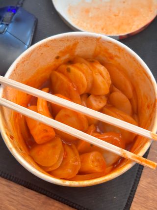 프리 [요리궁리] 타입 B (매콤,치즈,매콤까르보) 꽃떡볶이 6개입 세트 — 5점을 준 리뷰어가 2025년 2월 올린 사용 사진