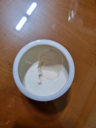 매일바이오 그릭요거트 오리지널 플레인 4개, 로스터리 커피믹스 4개 — 3.5점을 준 리뷰어가 2021년 12월 올린 사용 사진