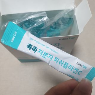 미스비 촉촉 저분자 피쉬콜라겐C — 5점을 준 리뷰어가 2021년 7월 올린 사용 사진