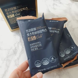 서울약사신협_프리미엄포스트바이오틱스골드_5g x 50포 — 5점을 준 리뷰어가 2021년 4월 올린 사용 사진