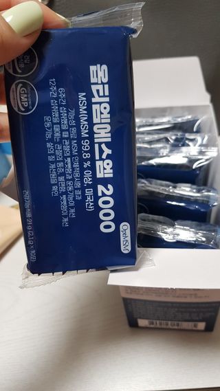 바른비타민 옵티엠에스엠2000 1박스 60포 관절 연골 복합건강기능식품 — 5점을 준 리뷰어가 2021년 6월 올린 사용 사진
