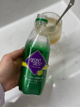 몽베스트 Montbest with Sparkling water Lemon OR Lime 20병(랜덤) — 5점을 준 리뷰어가 2023년 1월 올린 사용 사진