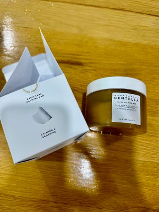 스킨1004 [SKIN1004] 마다가스카르 센텔라 퀵 카밍 패드 70매 130ml — 5점을 준 리뷰어가 2024년 9월 올린 사용 사진
