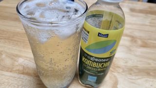 더그레잇티 콤부차 [매일유업] 더그레잇티 44kcal 콤부차 300ml *12개입 (오리지널 6개+베리리치 6개) — 5점을 준 리뷰어가 2023년 7월 올린 사용 사진
