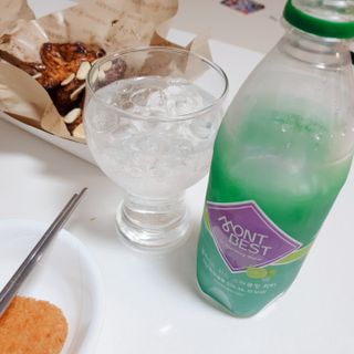 몽베스트 Montbest with Sparkling water Lime20병 — 5점을 준 리뷰어가 2021년 10월 올린 사용 사진