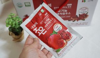 농업회사법인조은 유기농 석류 NFC 착즙주스 70ml 30포 — 5점을 준 리뷰어가 2021년 10월 올린 사용 사진