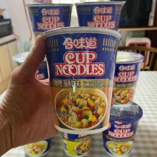 NISSIN 닛신 컵누들  4종 - 씨푸드오리지날, 씨푸드 스파이시, 씨푸드 커리, 씨푸드 XO소스 — 4점을 준 리뷰어가 2022년 4월 올린 사용 사진