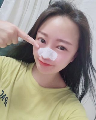 세뚜아(Cettua) 세뚜아 스티키 포어 패치 Cettua Sticky Pore Patch — 5점을 준 리뷰어가 2023년 9월 올린 사용 사진