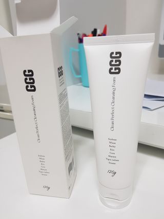 지지지 클린 퍼펙트 클렌징폼 120g — 5점을 준 리뷰어가 2022년 4월 올린 사용 사진