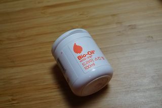 바이오오일 [바이오-오일] 드라이 스킨 젤 100ml — 5점을 준 리뷰어가 2021년 9월 올린 사용 사진