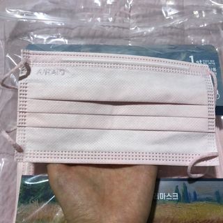 에어에이드 컬러 덴탈 마스크 — 2.5점을 준 리뷰어가 2021년 8월 올린 사용 사진