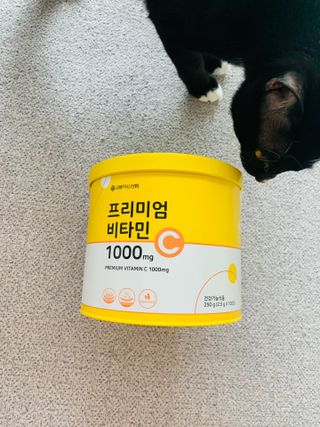 서울약사신협 프리미엄비타민C1000_2.5G x 100포 — 5점을 준 리뷰어가 2021년 5월 올린 사용 사진