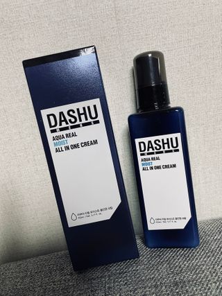 다슈코리아 다슈 맨즈 아쿠아 리얼 모이스트 올인원 크림 153ml — 5점을 준 리뷰어가 2020년 12월 올린 사용 사진