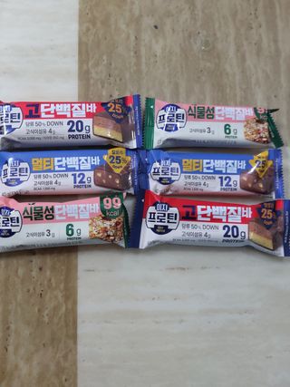 이지프로틴바 3종x각 2ea (고단백질바, 멀티단백질바, 식물성단백질바) — 5점을 준 리뷰어가 2024년 2월 올린 사용 사진