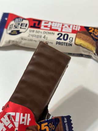 이지프로틴바 3종x각 2ea (고단백질바, 멀티단백질바, 식물성단백질바) — 5점을 준 리뷰어가 2024년 3월 올린 사용 사진