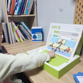 크레타탭 차세대 사고력 유아수학 학습기 페이퍼 태블릿 — 5점을 준 리뷰어가 2023년 11월 올린 사용 사진