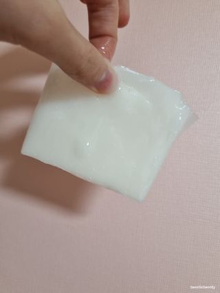태그스킨 4스텝 주름개선 피부미백 영양 마스크팩 3개 세트(최신버전) — 5점을 준 리뷰어가 2022년 3월 올린 사용 사진