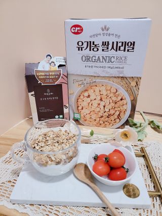 씨알푸드 유기농 쌀 시리얼 390g + 갓 구운 유기농 발아통곡물 150g — 5점을 준 리뷰어가 2022년 1월 올린 사용 사진