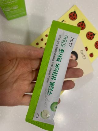 아임오 풋사과 식이섬유 밸런스 젤리 14포 — 5점을 준 리뷰어가 2021년 10월 올린 사용 사진