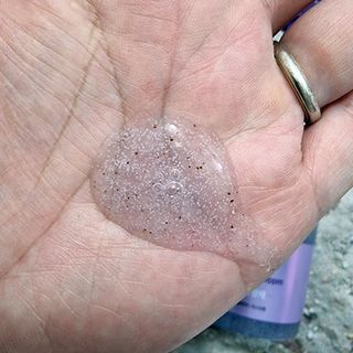 벨먼 내추럴스파 수분광채 스크럽 바디워시 600ml 5종 — 5점을 준 리뷰어가 2022년 5월 올린 사용 사진