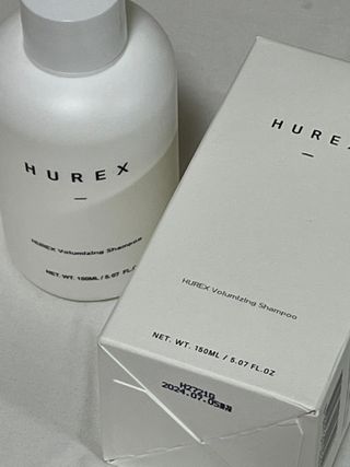 [HUREX] 휴렉스 볼류마이징 탈모완화 기능성 샴푸 150ml x 2개 — 5점을 준 리뷰어가 2021년 9월 올린 사용 사진