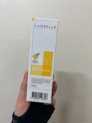 랑벨 비타 에너지 잡티 크림 75ml (피부 속 기미완화크림) — 4점을 준 리뷰어가 2022년 6월 올린 사용 사진