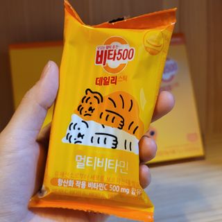 광동생활건강 [광동] 비타 500 데일리 스틱 VB, VC를 함유한 멀티비타민 30포+30포 — 5점을 준 리뷰어가 2022년 7월 올린 사용 사진