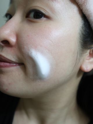 [바이로담] 저자극 약산성버블 폼 폼클렌징 150ml — 5점을 준 리뷰어가 2021년 3월 올린 사용 사진