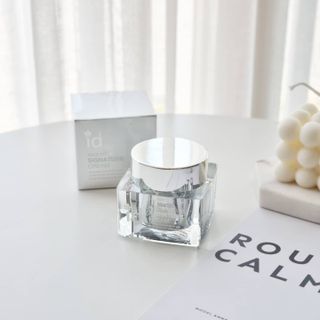 아이디플라코스메틱 아이디 페이스핏  시그니처 크림 50ml — 5점을 준 리뷰어가 2021년 10월 올린 사용 사진