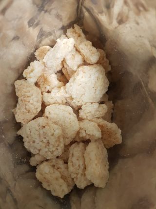 미즈꼬레아 치즈맛 누룽지크리스피 — 5점을 준 리뷰어가 2022년 3월 올린 사용 사진