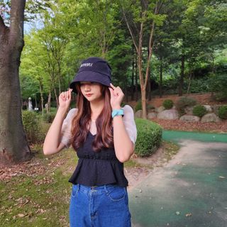 [스테이피플] STAYPEOPLE BUCKET HAT (BLACK) — 5점을 준 리뷰어가 2022년 9월 올린 사용 사진