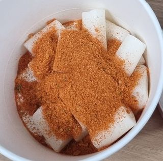나우  [요리궁리] 매콤달콤 꽃떡볶이 6개입 세트 — 5점을 준 리뷰어가 2025년 1월 올린 사용 사진