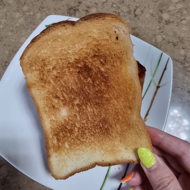 Vbread 포카치아식빵1개 + 미니식빵 1개 + 머핀 2개 세트 리뷰 사진