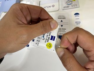 아클리브 Premium 항균 항바이러스 액정 보호필름(iPhone) — 4.5점을 준 리뷰어가 2022년 9월 올린 사용 사진