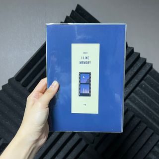 리훈 2023년 아이라이크 모눈 다이어리 미니달력 세트 — 5점을 준 리뷰어가 2022년 12월 올린 사용 사진