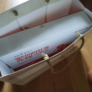 서울약사신협_내몸애발란스멀티비타민앤미네랄파워업_800mg x 90정 — 5점을 준 리뷰어가 2021년 8월 올린 사용 사진