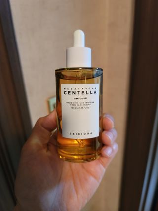 [스킨1004] 마다가스카르 센텔라 앰플 100ml — 5점을 준 리뷰어가 2024년 5월 올린 사용 사진