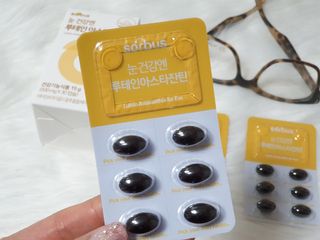 소버스 눈건강엔 루테인 아스타잔틴 — 5점을 준 리뷰어가 2021년 1월 올린 사용 사진