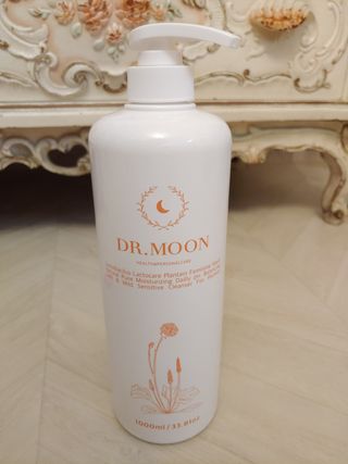 프리[닥터문] 유산균 락토케어 질경초 여성청결제 1000ml (젤타입) — 5점을 준 리뷰어가 2022년 7월 올린 사용 사진