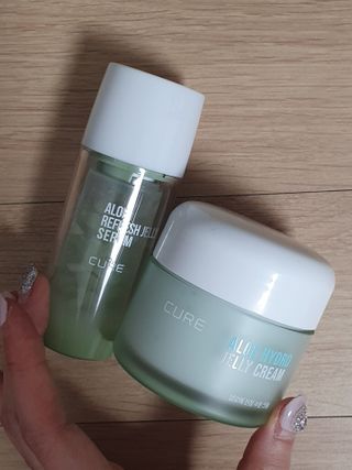 김정문알로에 큐어 큐어 알로에 리프레쉬 젤리 세럼, 큐어 알로에 하이드로 젤리 크림 — 5점을 준 리뷰어가 2021년 3월 올린 사용 사진