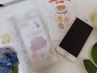 글루미즈 유기견후원 케이스 — 5점을 준 리뷰어가 2022년 8월 올린 사용 사진